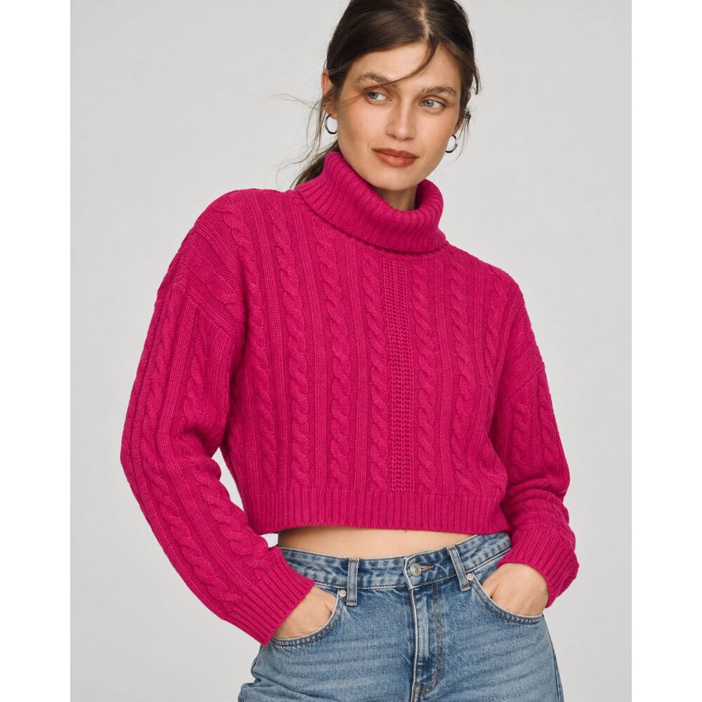 🆕 Love Tree Cropped Cable Knit Turtleneck Sweater